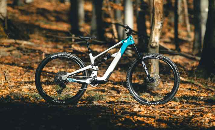 YT Decoy SN 29 Core 3 - 7499 Euro
