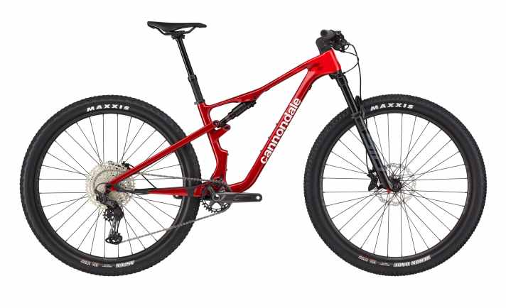 The budget model of the Scalpel also utilises FlexPivot technology. However, the big glamour is only missing because instead of a Lefty Ocho, only a Rock Shox SID suspension is used.