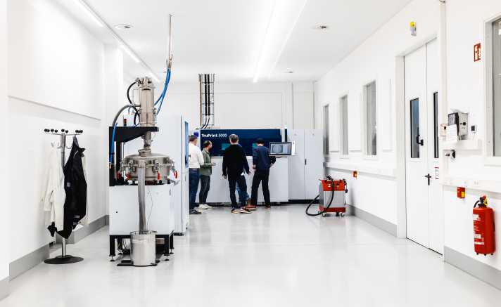 Hier steht der Prototypen-Drucker.