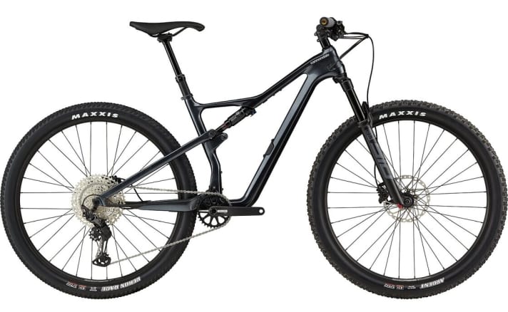   Ein exzellentes Fahrwerk und das sehr direkte Handling machen die Down-Country-Version des Cannon­dale Scalpel zum Spaßgaranten im Gelände. Das neue Cannondale Scalpel Carbon SE 2<a href="https://luna.r.lafamo.com/ts/i5533923/tsc?amc=con.blbn.497955.507800.14129791&smc=BIKE&rmd=3&trg=https%3A%2F%2Fwww.fahrrad-xxl.de%2Fcannondale-scalpel-carbon-se-2-m000048468" target="_blank" rel="noopener noreferrer nofollow"> kostet bei Fahrrad XXL derzeit 4499 Euro statt 4699 Euro</a> *.