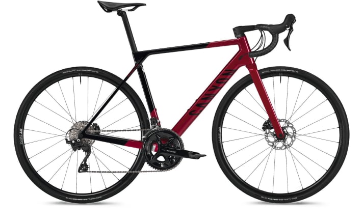 Canyon Ultimate CF SL 7 mit Shimano 105