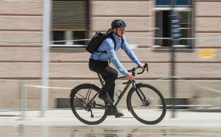 Everyday gravel bike: A little more maintenance is usually required than on a city bike, but in return you have fun riding and travelling every day.