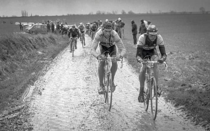 Was soll das? "Dieses Rennen ist ein Haufen Scheiße”, fluchte Theo de Rooij 1985 (rechts). Und ergänzte: "Es ist das wundervollste Rennen der Welt."