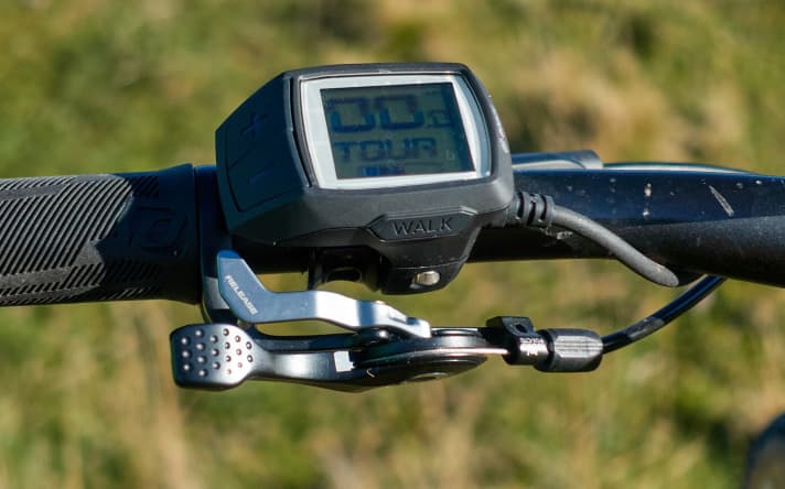   In our opinion, a fork lockout is superfluous on an e-mountainbike.