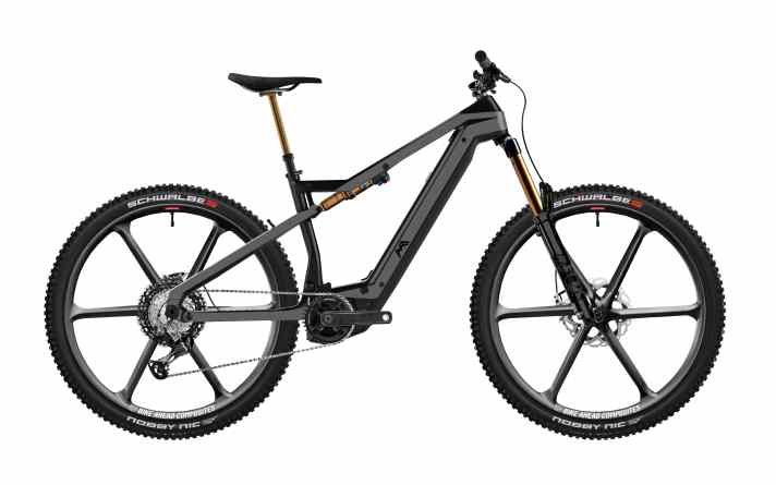 M1 WorldCup 800 CX 10.0.