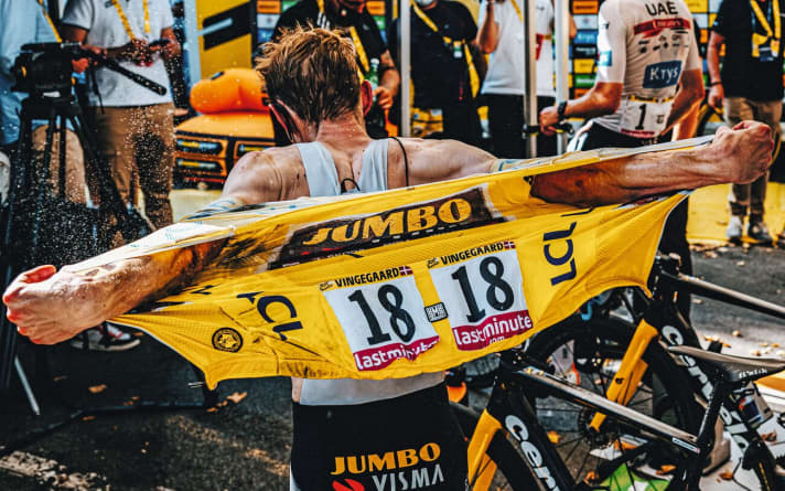 Weitere tolle Bilder in der neuen TOUR-Ausgabe 8/22