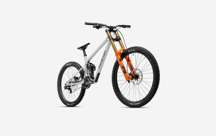 The top model in the S.200 line comes with Fox Factory suspension.