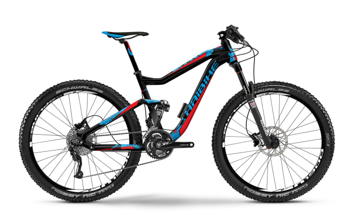 120 Millimeter Federweg, Alu-Fahrwerk, 27,5 Zoll-Laufräder: Das klassische Touren-Fully. Haibike nennt das Q.XC 7.20 für 2999 Euro.