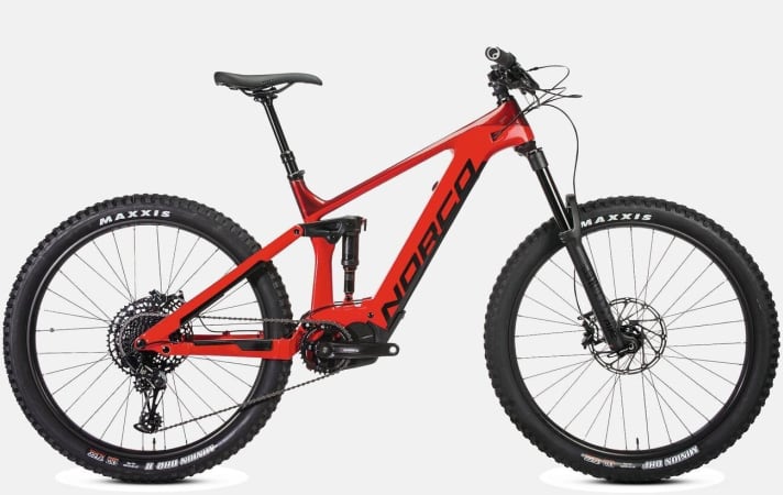 Permanently integrated: An elegant solution that does not weaken the frame: the battery is permanently integrated into the down tube (e.g. Rocky Mountain, Norco). Disadvantage: The battery must be charged in the bike, no spare batteries.