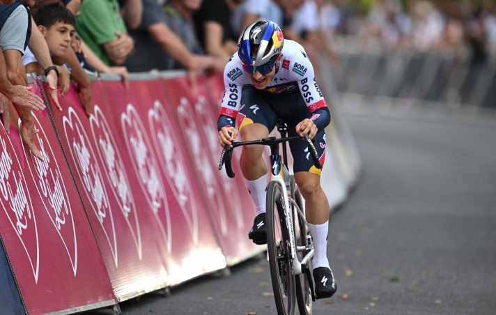 In 2025, Lennart Jasch was on the road in the Red Bull - BORA - hansgrohe jersey, here at the Lidl Deutschland Tour.