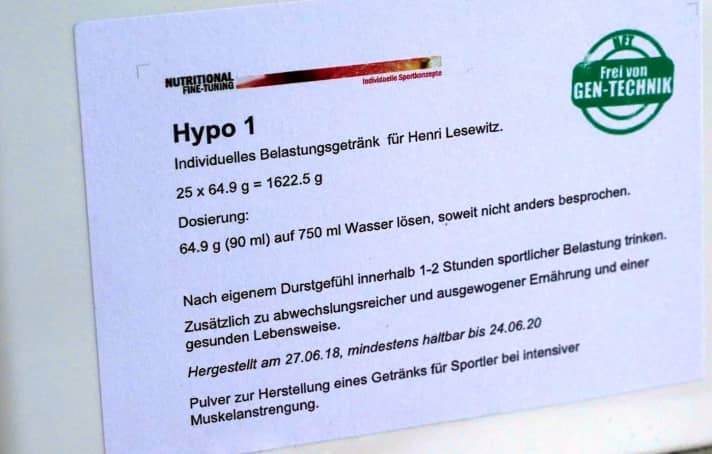 Zusammensetzung und Zubereitungsanweisung sind per Etikett auf die Kübel aufgedruckt.