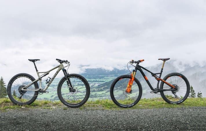   Marathon bikes with trail tuning: The Evo version of the Specialized Epic on the left and the TM version of the Cube AMS 100 on the right.