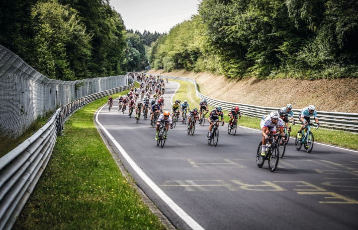 Sehnsuchtsort für Tempo-Süchtige: der Nürburgring