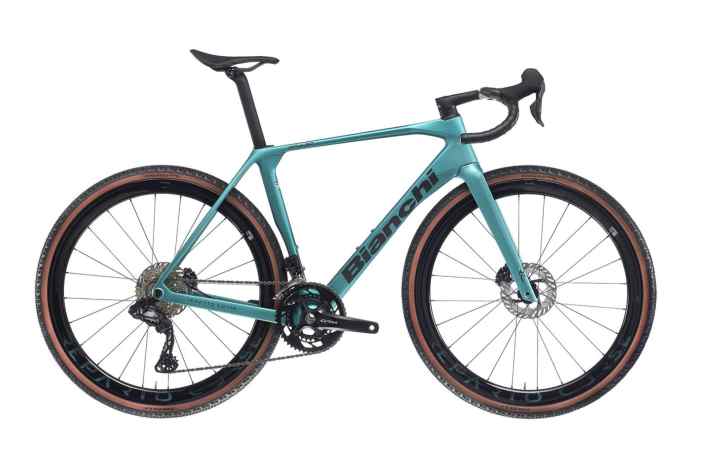 Bianchi Impulso RC. Weight: from 8.1 kilos | Price: 6,590 euros.