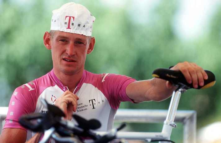 Der junge Rolf Aldag machte später Karriere als Sportlicher Leiter diverse Teams.