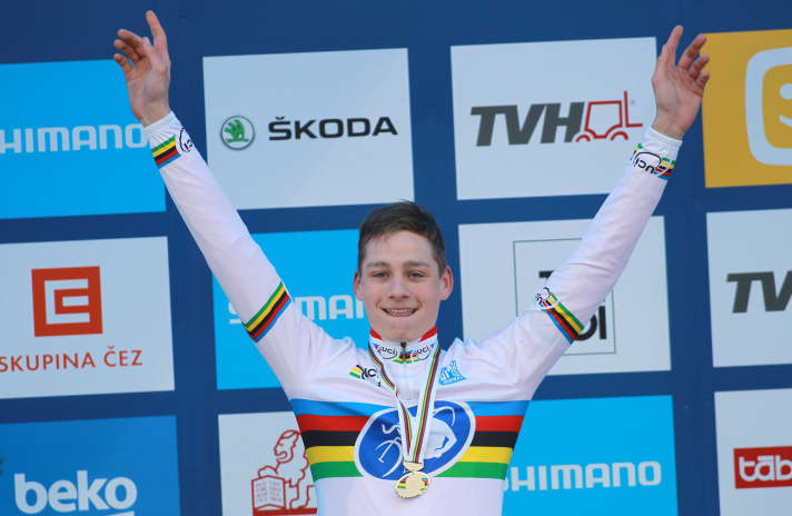 In 2015, Mathieu van der Poel celebrated his first world championship title in Tabor, Czech Republic.