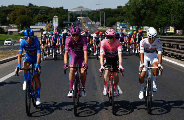 The four jersey winners: Guilio Ciccone (Lidl - Trek), Paul Magnier (Soudal Quick-Step), Jonas Vingegaard (Team Visma | Lease a Bike) and Afonso Eulalio (Bahrain Victorious).