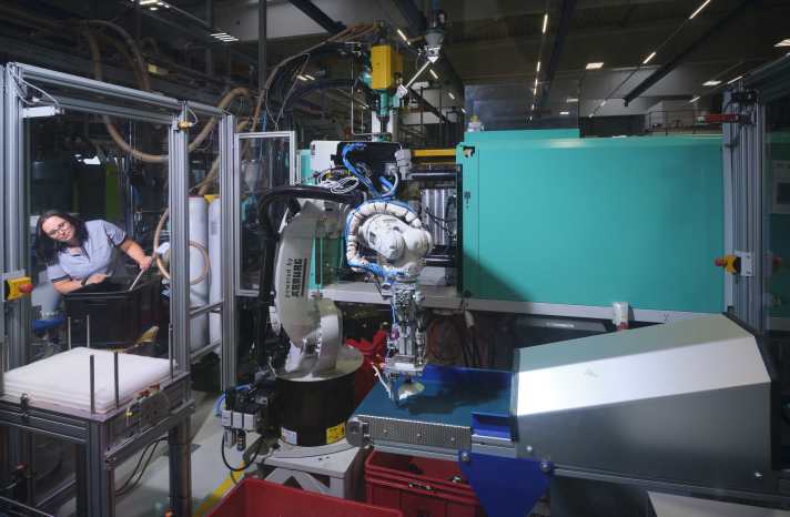 For the Managing Director of Busch & Müller, Guido Müller, one thing is clear: "We are gearing up for the future - at the Meinerzhagen site, of course." | pd-f | Klaus-Peter Kappest