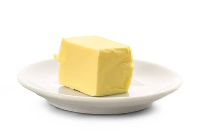   Butter: Coat the stain with soft butter, leave to soak in and wash. Result: The stain remains untouched in the jersey. So it's better to smear it on bread.