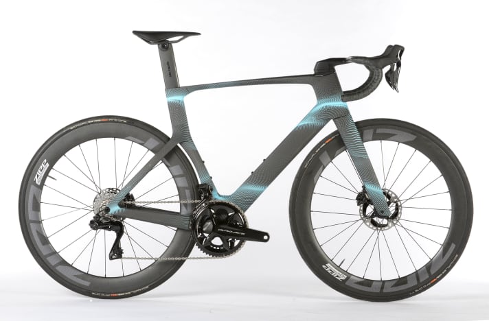 The Foil RC test bike came in a special Erlkönig livery.