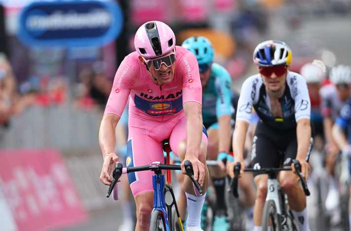 Zeit zum Jubeln gab es im Zielsprint nicht. Das Fotofinish gab erst Gewissheit über den Tagessieg.