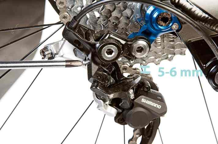 Adjusting the Shimano rear derailleur and front derailleur