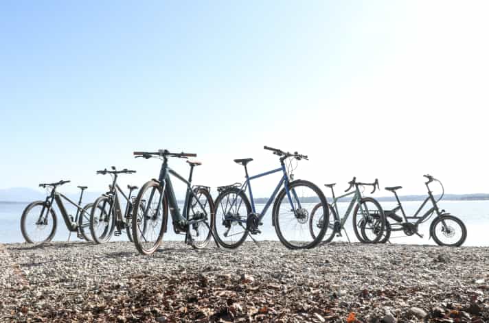 From compact bikes to e-MTBs: We have tested six bikes from the six most important touring bike categories as examples and show the strengths and weaknesses of each concept.
