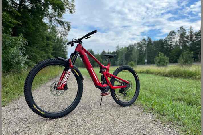 Light E-Mtb Propain Sresh SL als Custom-Aufbau dank Online-Konfigurator.