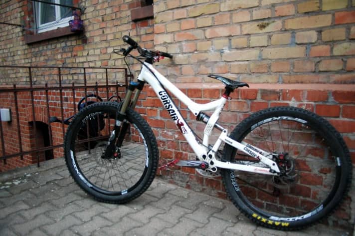 Found in BIKE editor Jan Timmermann's photo box: A Corsair König slopestyle fully, circa 2013.