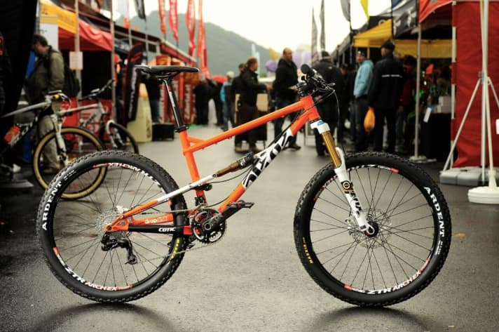   150 mm fully made of steel: the Cotic Rocket has a high rarity value.