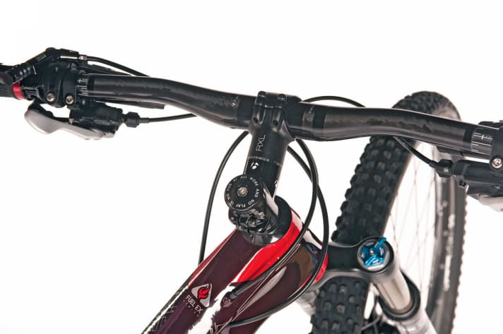   „All work and no play is no fun at all“ – die Nachricht auf der Steuerrohrkappe klingt schlüssig.