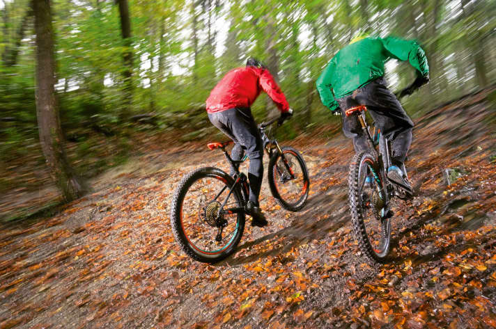   Mud battle practical test: Maxxis Rekon versus Michelin Wild Mud