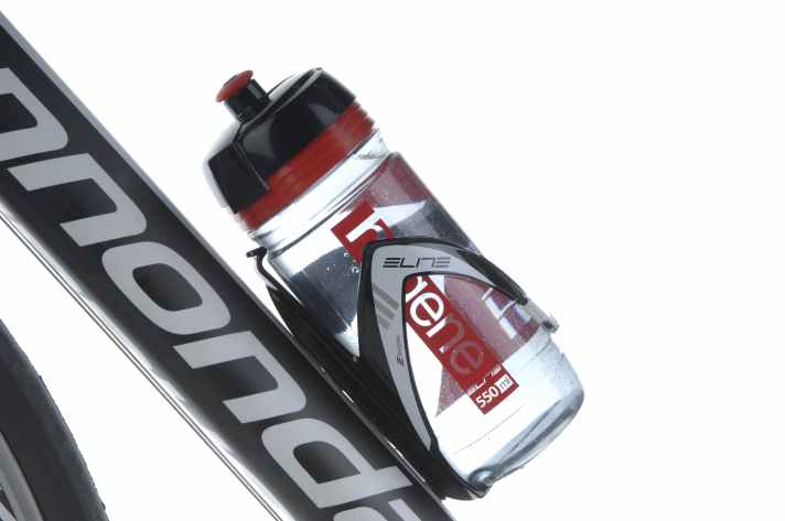 Transparent bottles make it easier to judge whether they are still usable or should be replaced