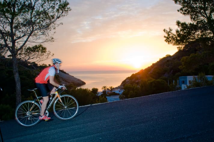   Sunset cruise along the west coast 