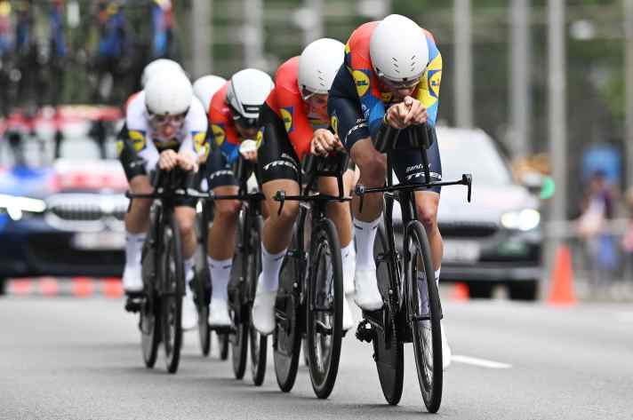 Team Lidl - Trek à toute vitesse dans les rues de Barcelone