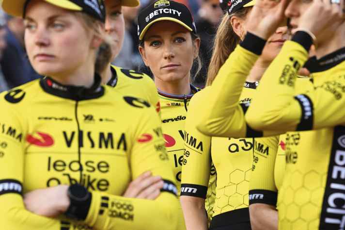 Cross-Country-Star Pauline Ferrand-Prévot gewann kürzlich das Prestige-Rennen Paris-Roubaix – auf schmalen Reifen.