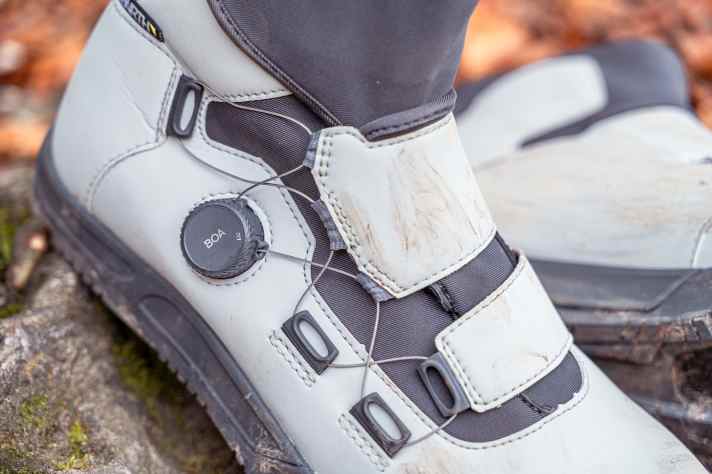 Beim Verschluss setzt 45Nrth auf den hochwertigen LI2 von Boa, der sich in beide Richtungen anpassen lässt