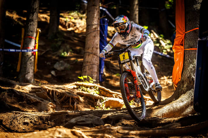 Myriam Nicole on her way to her first victory of the season.