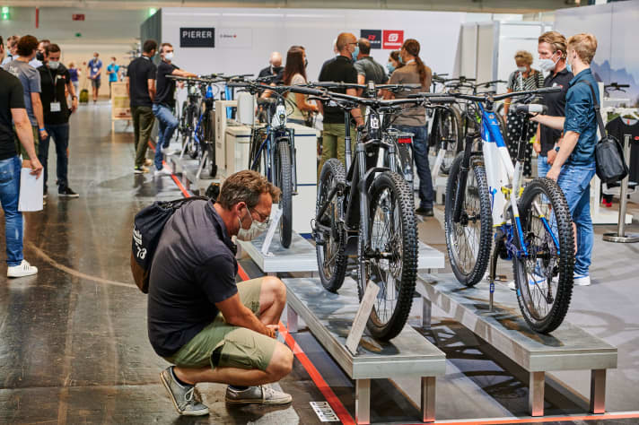 And every year the groundhog greets the groundhog: the trend towards rising prices can be clearly seen at the major bike shows.