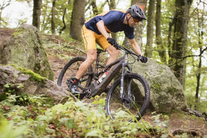   Christoph Sauser auf dem neuen Specialized Turbo Levo FSR ST 29.