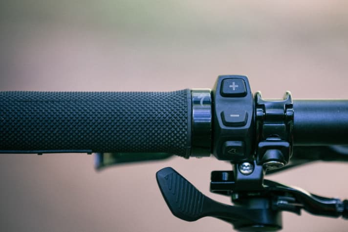   Die neue Bedieneinheit begeistert mit ihrem minimalistischen Design. Außerdem gibt's erstmals eine Schiebehilfe.