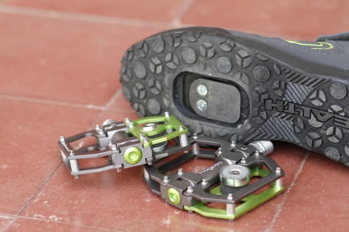  Pedalling as efficiently as with a clipless pedal, descending as easily as with normal pedals - <a href="mtb_news/teile_zubehoer/neu-magnet-magnet-medale/a38827.html" rel="noopener noreferrer">Magped</a> aims to achieve this compromise with its magnetic pedals. We are curious to see whether the system proves itself in practice.