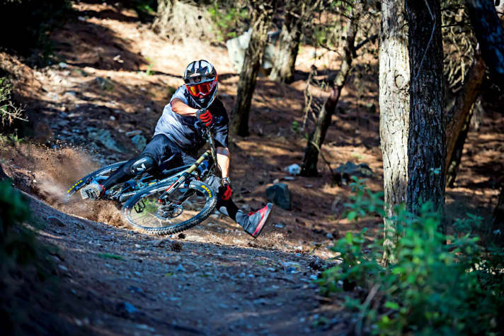   Test 2015: YT Tues CF - Tester: Laurin Lehner