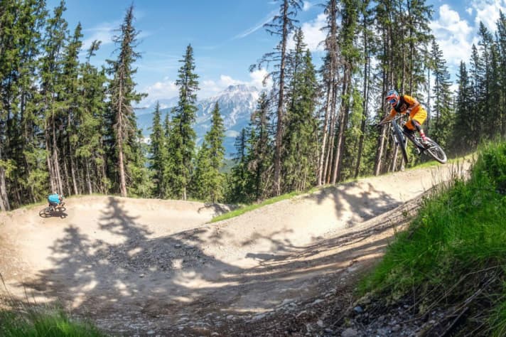   Speed instead of style! The Hotshots may have lots of jumps, but they often shoot you forwards like a cannonball.