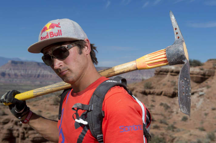   Tough guy: nothing can scare Darren Berrecoth so quickly. Anyone who has seen his video parts in the film "Where the Trails Ends" or the New World Disorder series will immediately believe it.