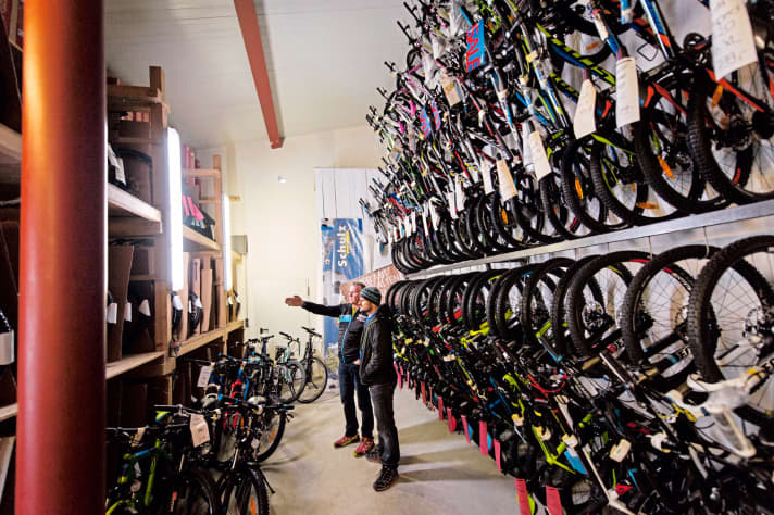   Bikeshops dienen nicht der Grundversorgung der Bevölkerung und müssen ab Mittwoch vorerst schließen. 