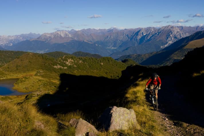   Bis hierher wagen sich am Wochenende auch Motorradfahrer. Aber dann kommt der Trail ...