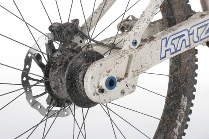   Die Rohloff-Nabenschaltung besitzt 14 Gänge. Das leichte Surren bleibt das einzige Fahrgeräusch.