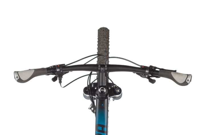   Cube, Rose, Focus, Trek: Not everyone's cup of tea, but the test riders appreciated the wide handlebars.