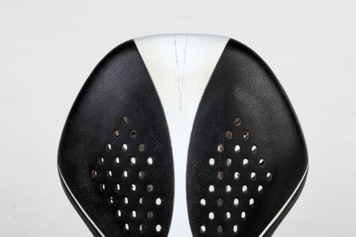   The rear of the saddle should be as rounded as possible so that it doesn't pull your trousers off on the descent.
